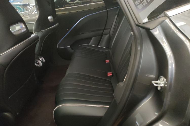 Used Avatr 11 2022 Long-Range Dual-Motor Luxury Edition 5 Seats