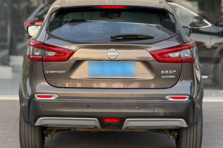 Used Nissan Qashqai 2019 2.0L CVT Luxury Edition Exterior 3