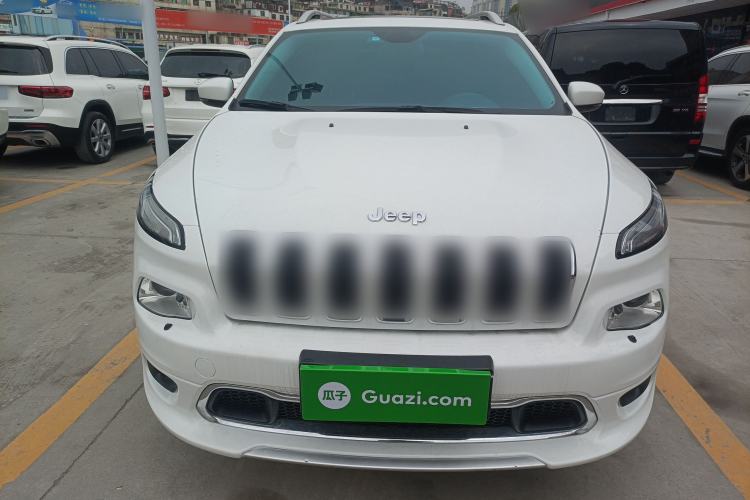 Used Jeep Cherokee 2017 2.4L Professional Smart Edition
