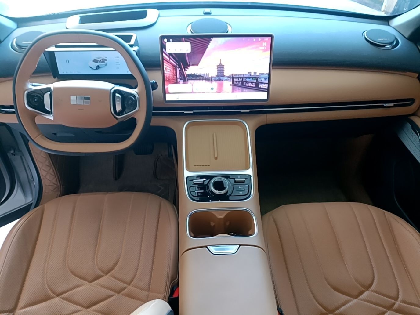 Geely Galaxy Xingjian 7 EM-i 2025 120km Exploration+ Version — снимка 12