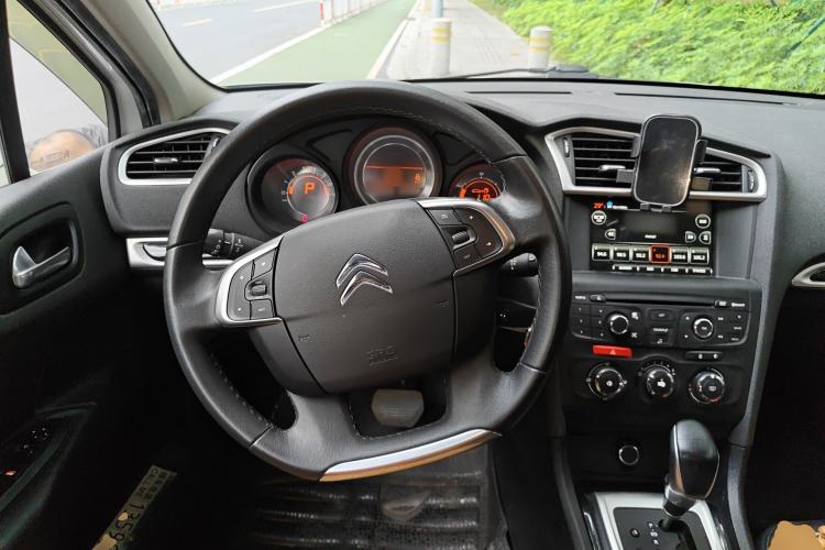 Used Citroen C4L 2014 1.8L Intelligent Drive Automatic Enjoyment Model
