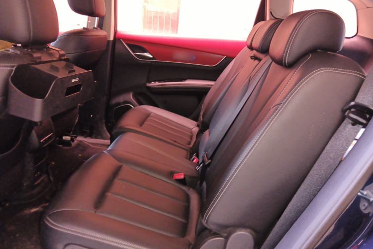 Used BYD Song MAX 2017 1.5T Automatic Smart Connect Luxury 7-Seater Left Rear Seat