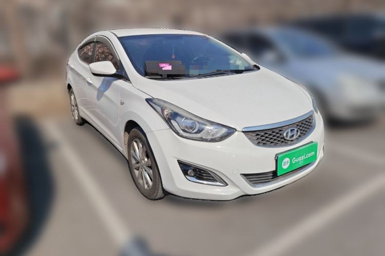 Used Hyundai Elantra (5th Generation / Langdong) 2016 1.6L Automatic Smart Version Front Right 45 Deg