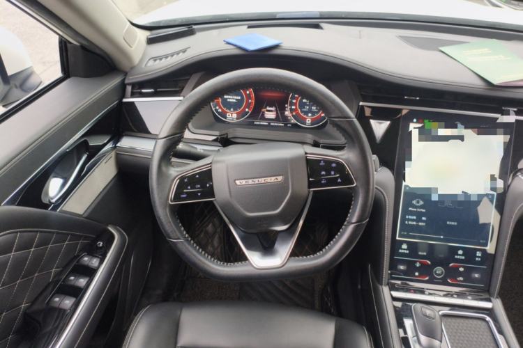 Used Venucia Star 2020 260T Automatic 48V Mild Hybrid Turbocharged Starry Edition
