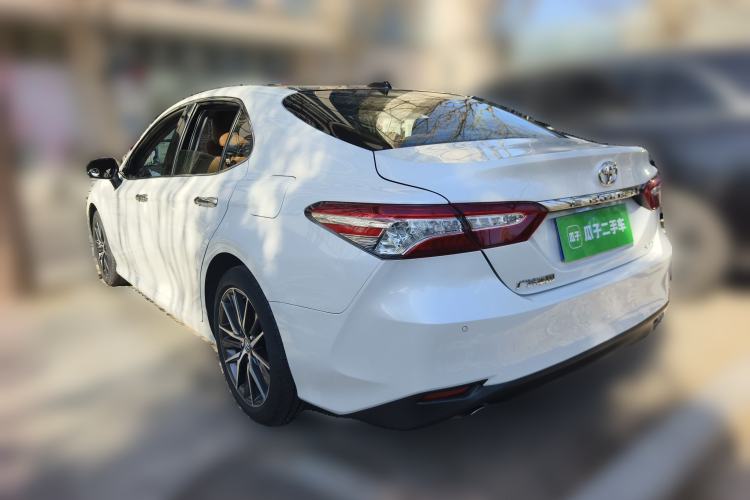 Used Toyota Camry 2021 2.5G Luxury Edition
