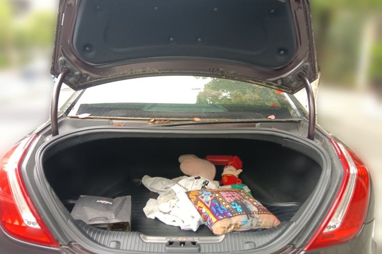 Used Jaguar XJ 2014 XJL 2.0T Two-Wheel-Drive Elegant Business Edition