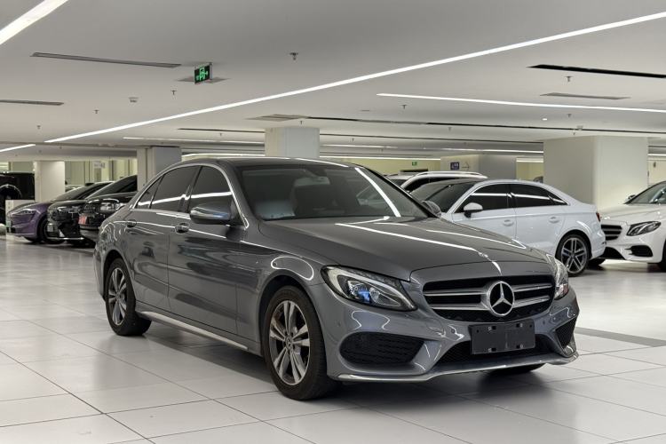 Used Mercedes-Benz C-Class 2017 Facelift C 200 L Sport Edition Exterior 5