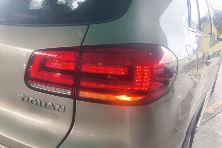 Used Volkswagen Tiguan 2016 300TSI Automatic Two-Wheel Drive Trend Edition Right Rear Taillight