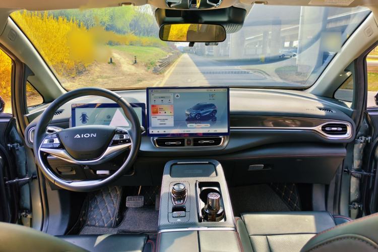 Used AION V 2022 Plus 80 Executive Edition Ternary Lithium
