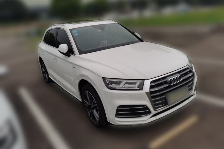 Used Audi Q5L 2018 45 TFSI Prestige Fashion Edition China V Emission Standard Front Right 45 Deg