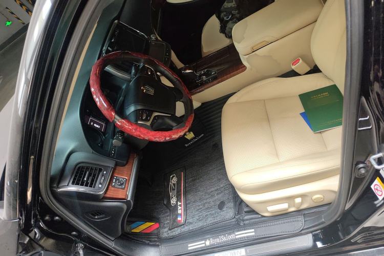 Used Toyota Crown 2015 2.5L Smart Edition Left Front Seat