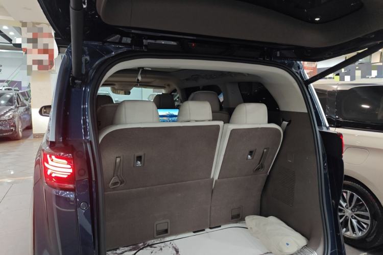 Used Denza D9 2022 DM-i 970 Four-Wheel Drive Prestige Model
