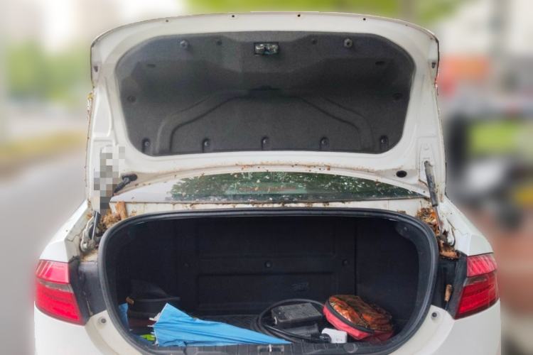 Used Chery Arrizo 7e 2016 1.6L e-Chic Edition Trunk