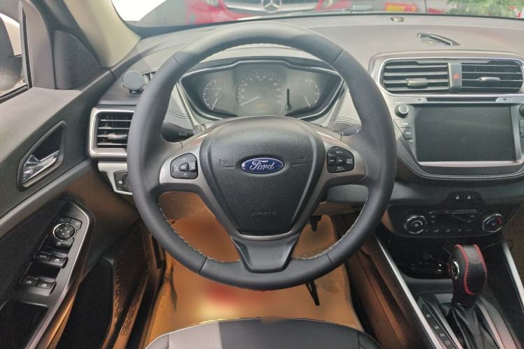 Used Ford Escort 2017 Happiness Edition 1.5L Automatic Fashion Version Steering Wheel