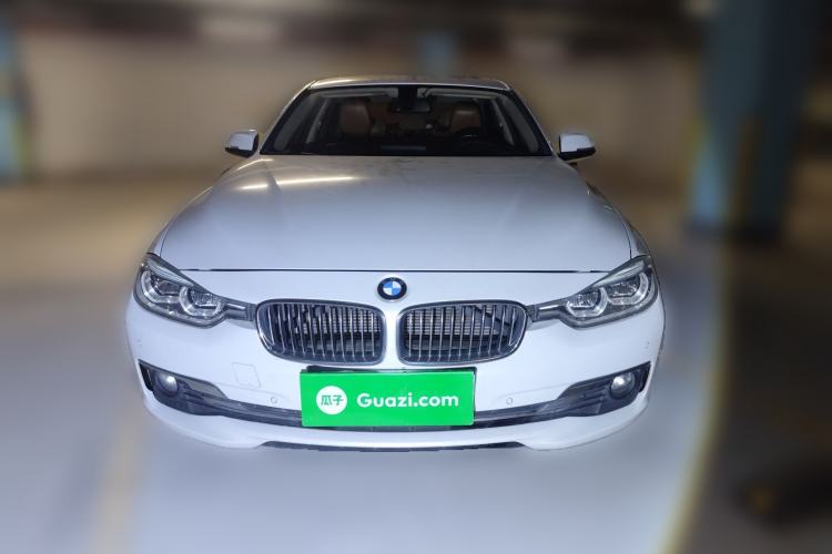 Used BMW 3 Series 2016 320Li Luxury Design Package
