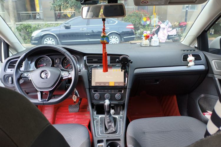 Used Volkswagen Golf 2019 1.6L Automatic Comfort Model China V Standard
