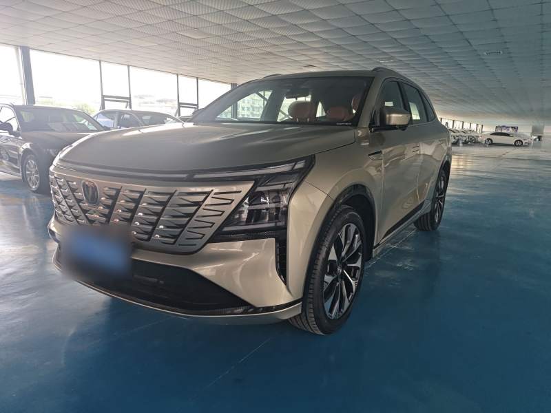 Used CHANGAN CS75 PLUS 2025 4th Generation UItra 2.0T New Blue Whale – Smart & Powerful Version — 1