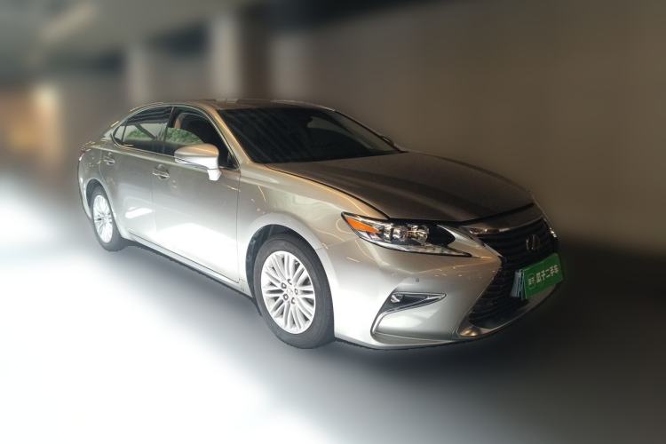 Used Lexus ES 2015 200 Comfort Edition