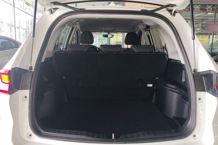 Used Haval M6 2021 PLUS 1.5T DCT Elite Smart Connectivity Model
