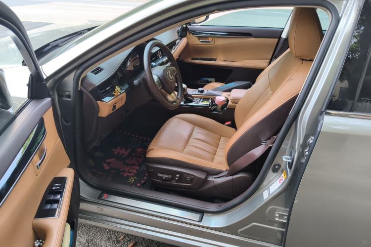 Used Lexus ES 2015 200 Elite Edition Left Front Seat