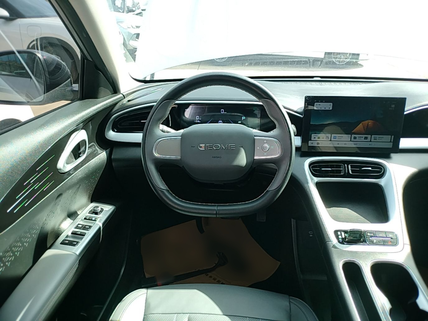Geely Galaxy Geome 2026 Model 310km Youth Edition — снимка 13