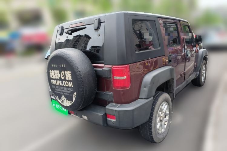 Used BAIC Off-Road BJ40 2016 2.0T Manual Four-Wheel Drive Prestige Edition
