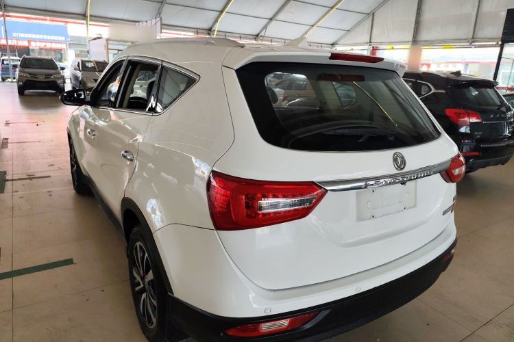 Used Dongfeng Fengon 580 2017 1.5T Manual Luxury Model