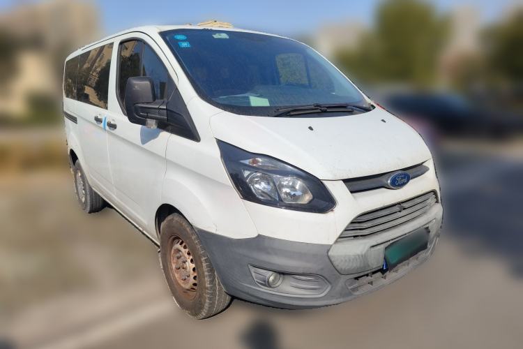 Used Ford Transit 2020 2.0T Diesel Multi-Function Commercial Vehicle Mid-Chassis Low-Roof Design with Dual Rear Doors Emission Standard China V