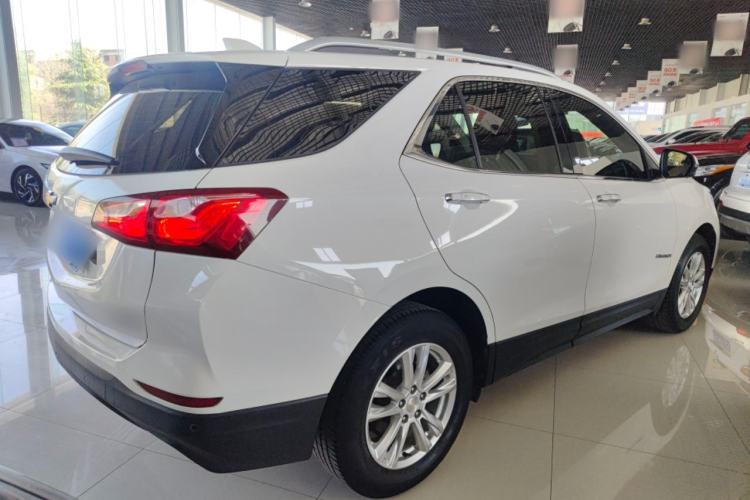 Used Chevrolet Equinox 2019 535T Automatic YuJie Edition China VI Rear Right 45 Deg