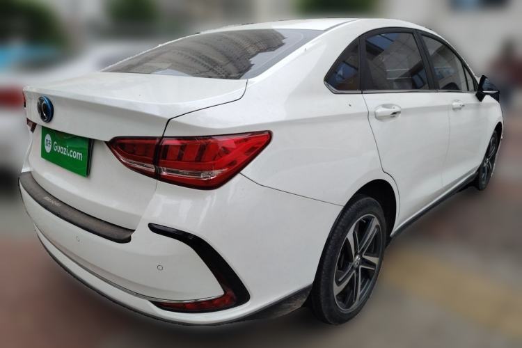 Used BAIC Beijing EU5 2018 R550 Smart Trend Edition