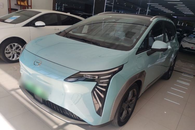 Used AION Y 2022 Plus 70 Tech Edition