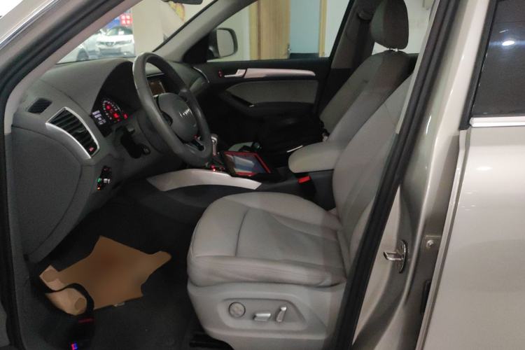 Used Audi Q5 2015 40 TFSI Technology Edition