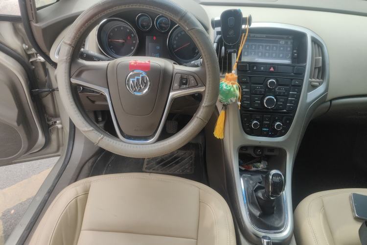 Used Buick GT 2013 GT 1.6L Manual Entry-Level Model