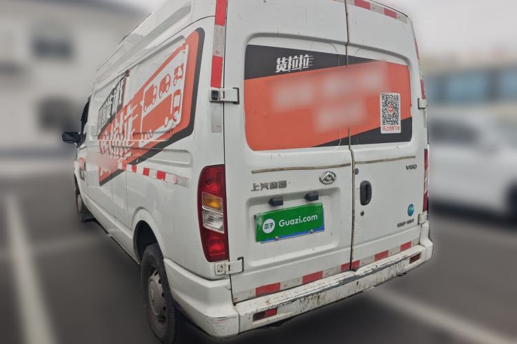 Used SAIC MAXUS Xintu V80 2021 2.0T AMT Classic City Distribution King Long Wheelbase Mid-Roof 3-Seater