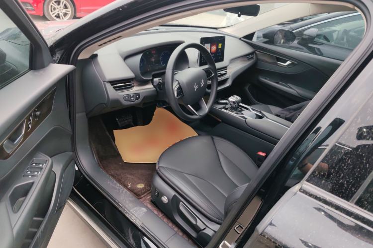 Used Hongqi E-QM5 2021 Charging Version Flagship Edition Left Front Seat