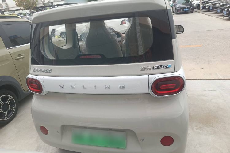 Used Wuling Hongguang MINIEV 2024 3rd Generation 215km Youth Edition