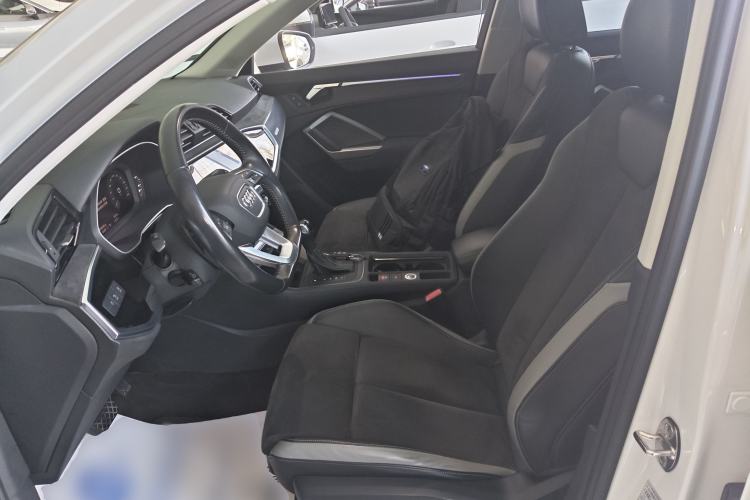 Used Audi Q3 2020 40 TFSI Fashion Dynamic Model