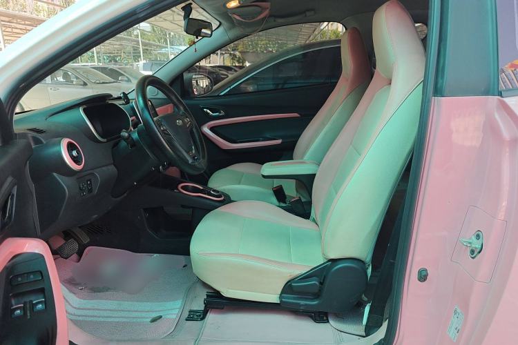 Used Chery New Energy Little Ant 2021 150 000 Yuan "Ant Fan" Edition New Ant Cool Version Lithium-Ion Battery
