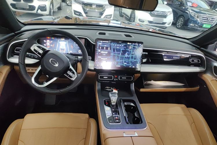 Used GAC Trumpchi GS8 2025 Linghang Series 2.0 TGDI Two-Wheel-Drive Luxury Edition 5 Seats
