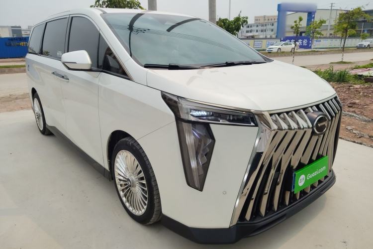 Used GAC Trumpchi M8 2023 Zongshi Series 400T Ultimate Edition Front Right 45 Deg