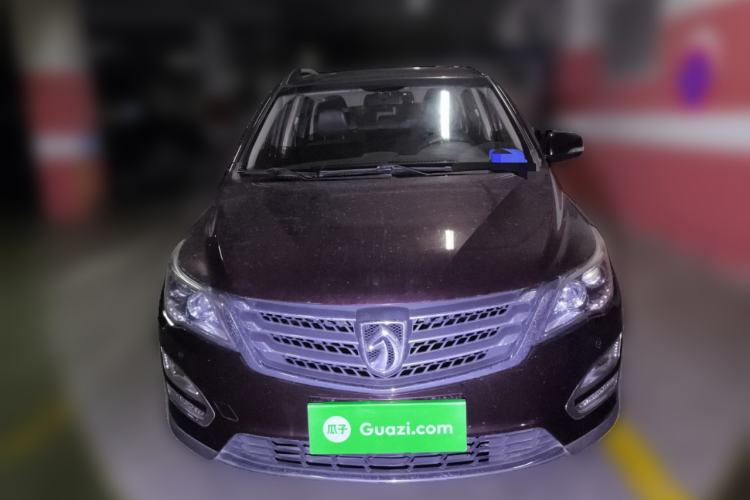 Used Baojun 560 2016 1.5T Manual Luxury Model
