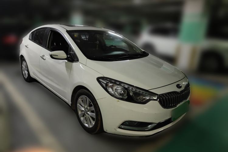 Used Kia K3 2013 1.6L Automatic GLS Front Right 45 Deg