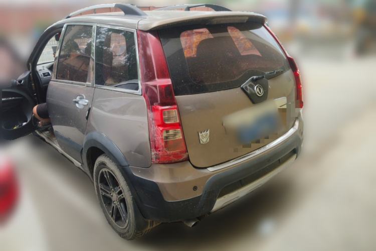 Used FORTHING Joyear SUV 2012 1.6L Deluxe Model
