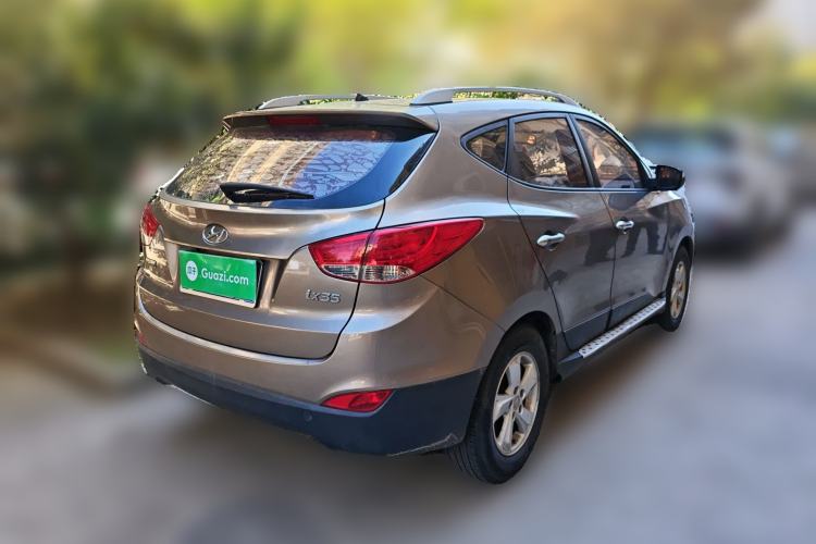 Used Hyundai ix35 2012 2.0L Manual Two-Wheel Drive New Edition GL Rear Right 45 Deg