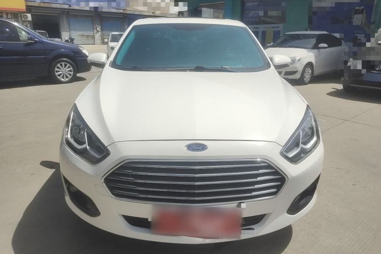 Used Ford Escort 2017 Happiness Edition 1.5L Automatic Fashion Version Front