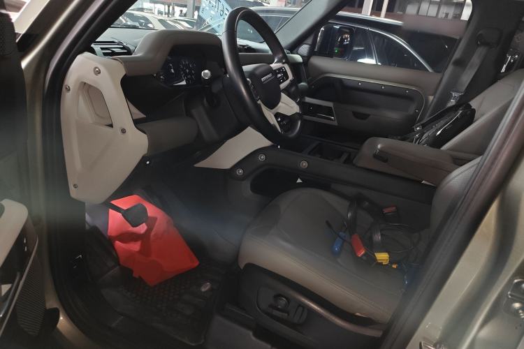 Used Land Rover Defender 2020 110 P400 HSE
