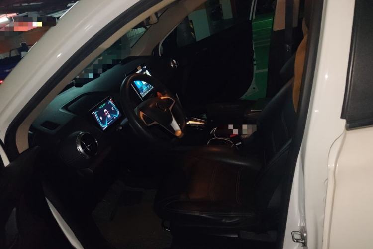 Used BYD Yuan New Energy 2019 EV535 Smart Connect Trendsetting Model
