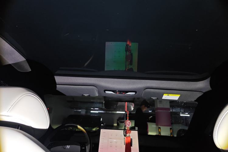 Used CHANGAN NEVO A07 2025 Blue Whale Range-Extending Model 140 Elite Version
