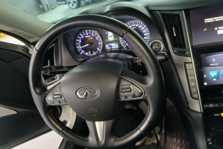 Used Infiniti Q50L 2016 2.0T Enjoyment Edition
