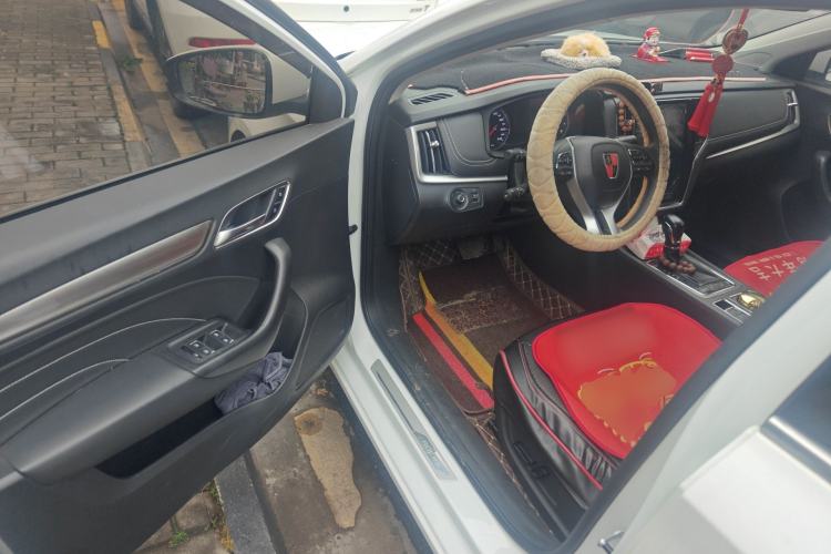 Used Roewe i6 2020 PLUS 1.6L CVT 4G Connected Glory Flagship Edition Driver Seat